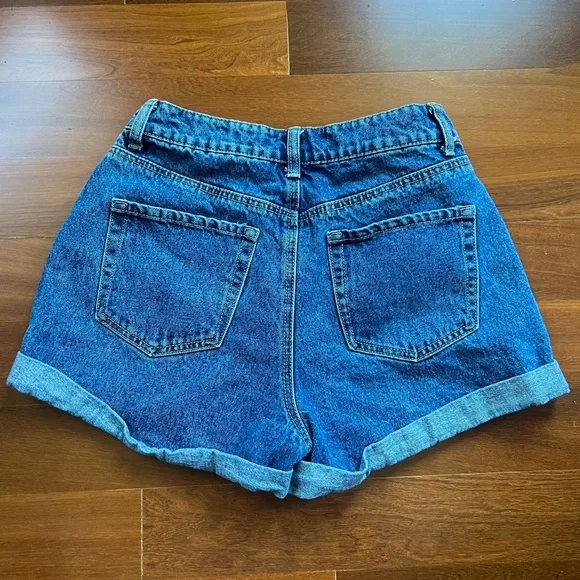 Basic Denim Shorts Womens - Picture 2 of 3